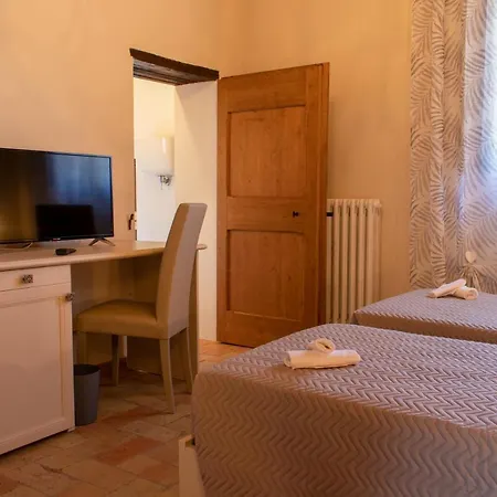 Casale San Sabino *