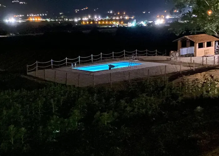 Casale San Sabino 호텔 스폴레토