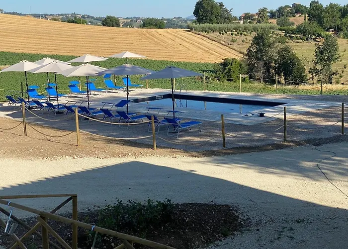 Casale San Sabino 호텔 스폴레토